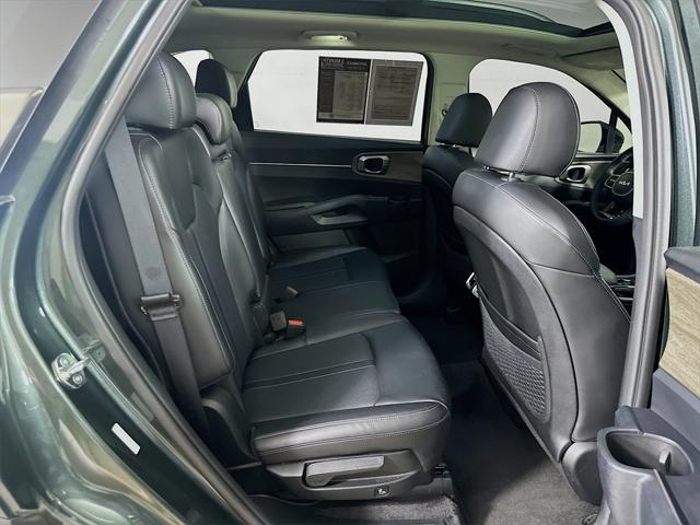 used 2023 Kia Sorento car, priced at $30,799