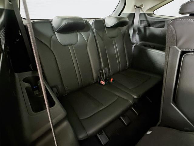used 2023 Kia Sorento car, priced at $30,799