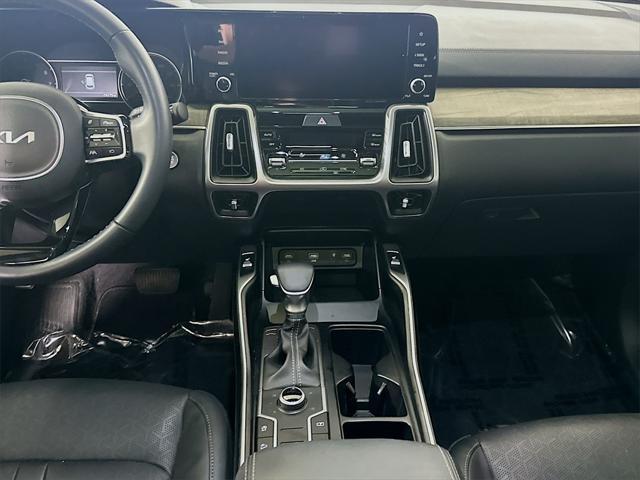 used 2023 Kia Sorento car, priced at $30,799