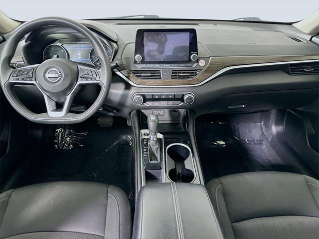 used 2023 Nissan Altima car, priced at $19,577