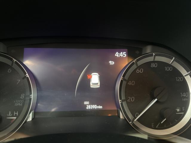 used 2024 Toyota Highlander car, priced at $41,499