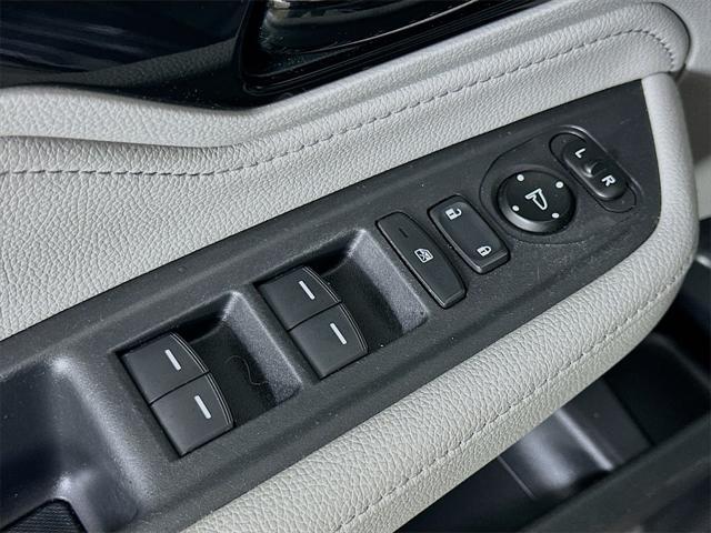 used 2021 Honda Odyssey car, priced at $28,500