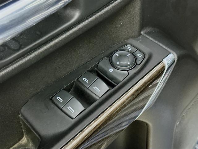 used 2022 Chevrolet Silverado 1500 car, priced at $38,980