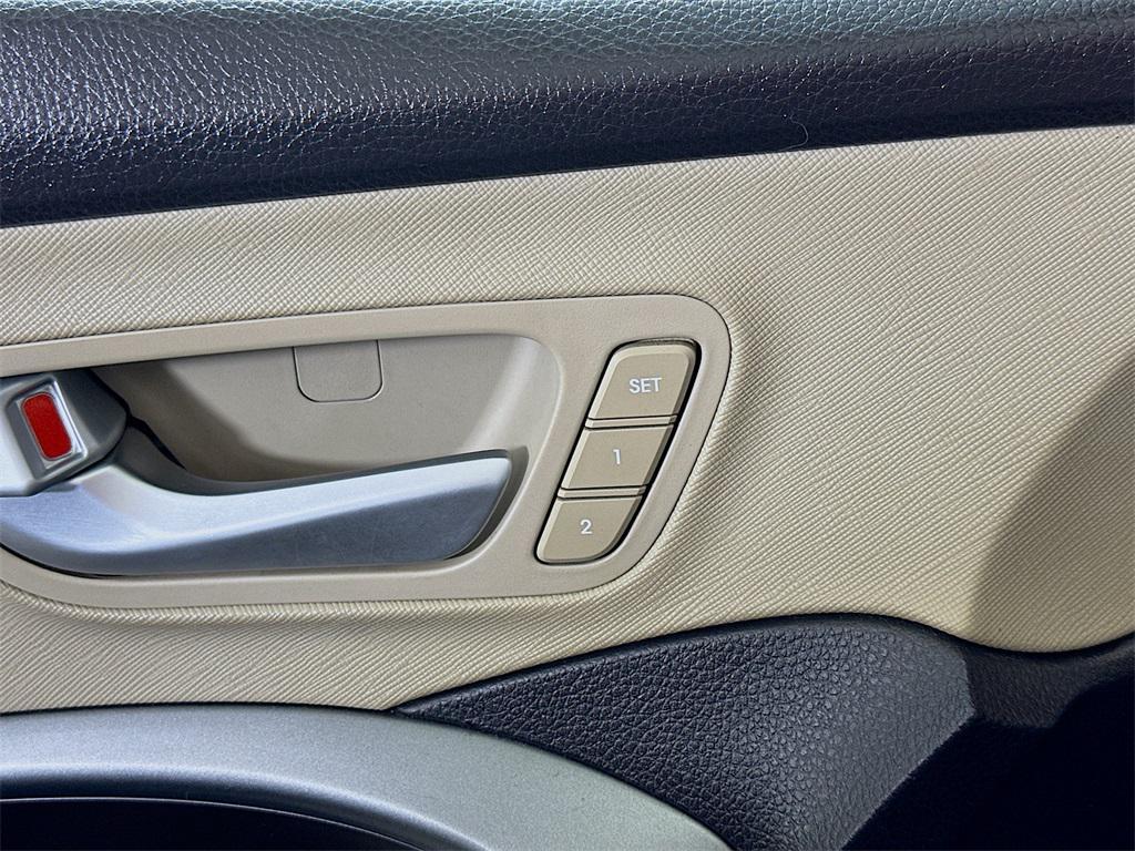 used 2018 Hyundai Santa Fe Sport car, priced at $14,900