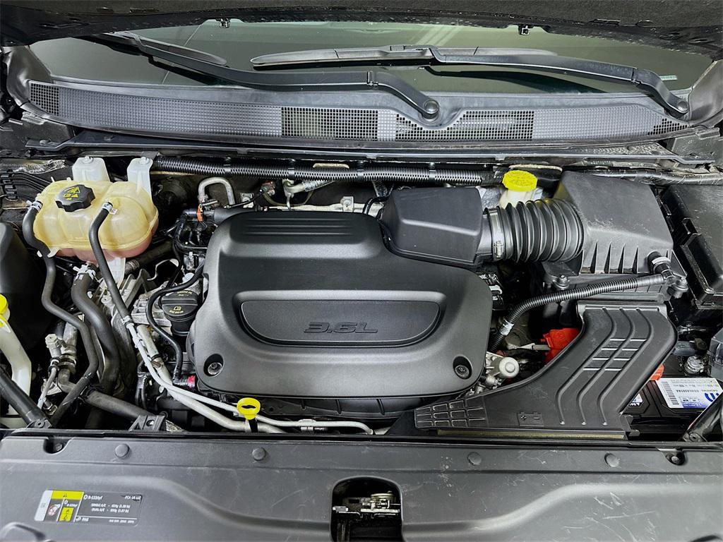 used 2020 Chrysler Pacifica car, priced at $21,515