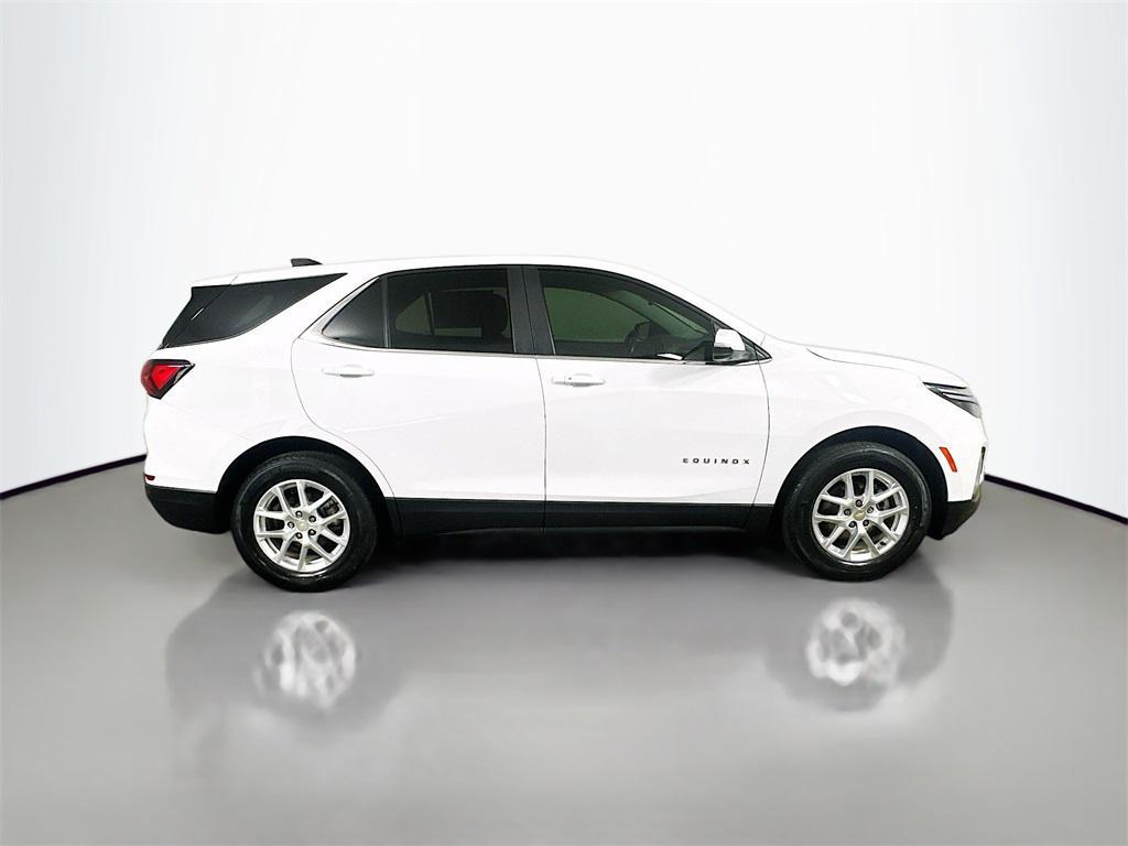 used 2022 Chevrolet Equinox car, priced at $18,999