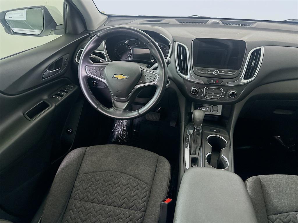 used 2022 Chevrolet Equinox car, priced at $18,999