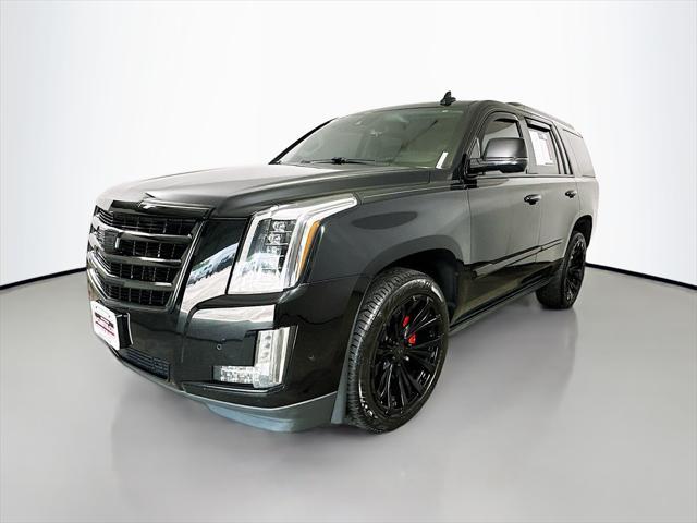 used 2020 Cadillac Escalade car, priced at $39,095