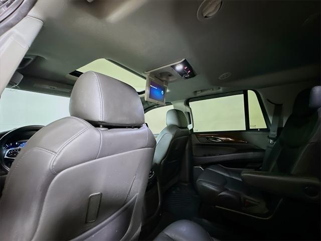 used 2020 Cadillac Escalade car, priced at $39,095