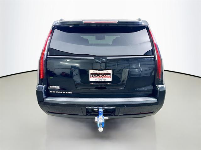 used 2020 Cadillac Escalade car, priced at $39,095