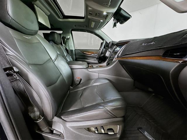 used 2020 Cadillac Escalade car, priced at $39,095