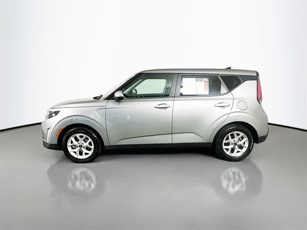 used 2023 Kia Soul car, priced at $15,577
