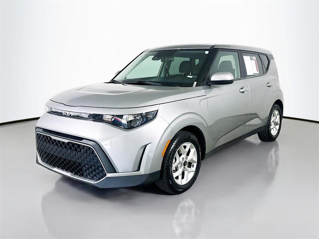 used 2023 Kia Soul car, priced at $15,577