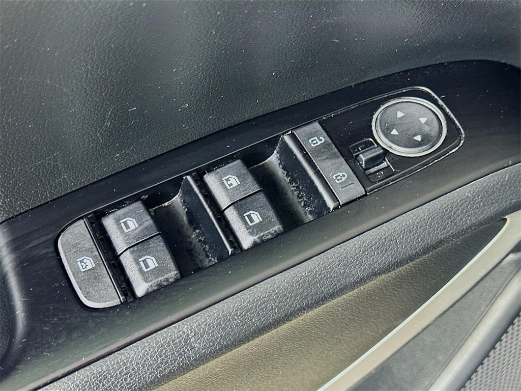 used 2023 Kia Soul car, priced at $15,577