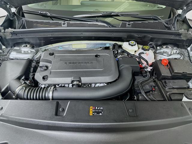 used 2025 Buick Envision car, priced at $34,242