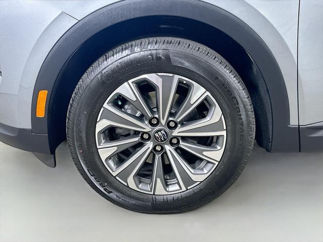 used 2025 Buick Envision car, priced at $34,242