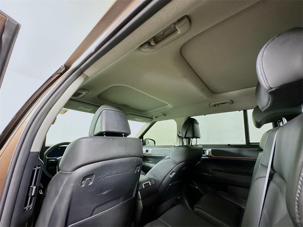 used 2024 Hyundai Santa Fe car, priced at $33,900