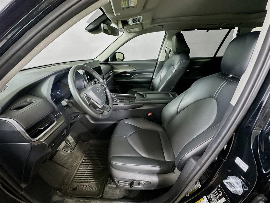 used 2024 Toyota Grand Highlander car, priced at $42,577