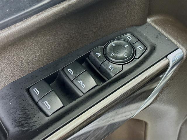 used 2021 Chevrolet Silverado 1500 car, priced at $35,489
