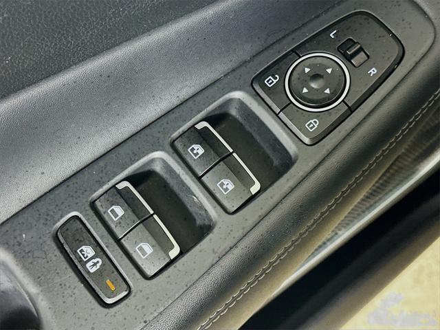 used 2023 Hyundai Santa Fe car, priced at $23,274