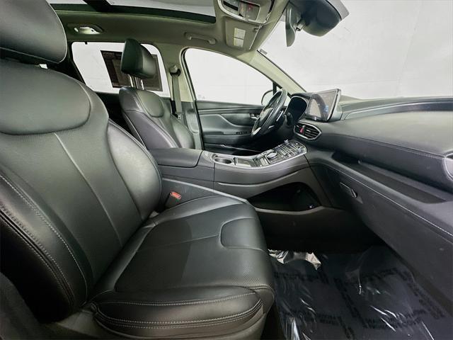 used 2023 Hyundai Santa Fe car, priced at $23,274