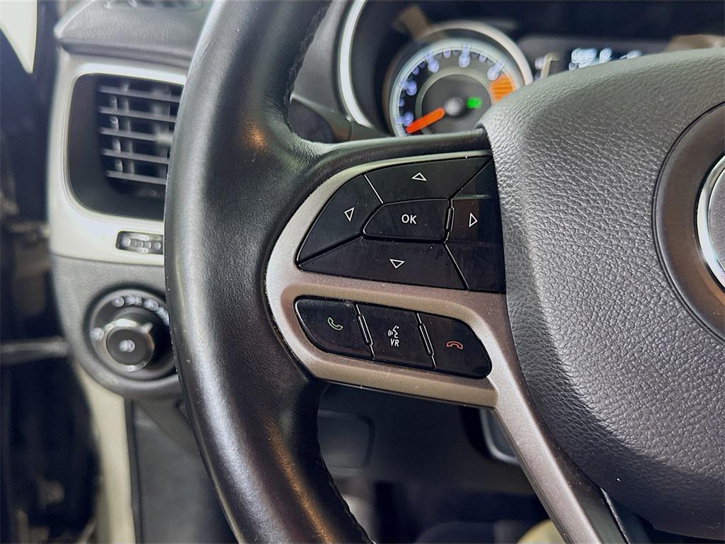 used 2019 Jeep Cherokee car, priced at $14,820