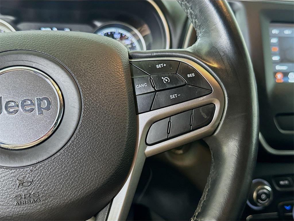 used 2019 Jeep Cherokee car, priced at $14,820