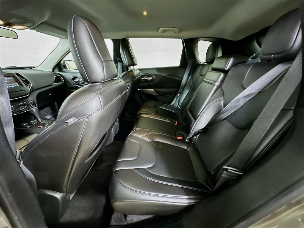 used 2019 Jeep Cherokee car, priced at $14,820