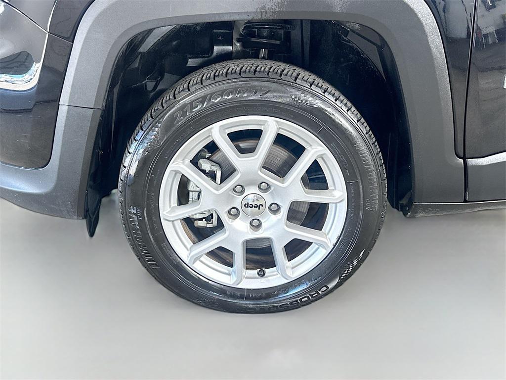 used 2022 Jeep Renegade car, priced at $16,999