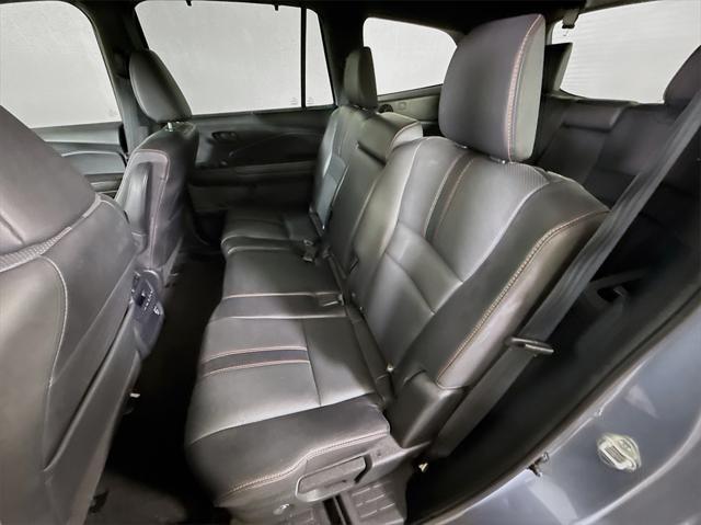 used 2022 Honda Pilot car, priced at $26,991