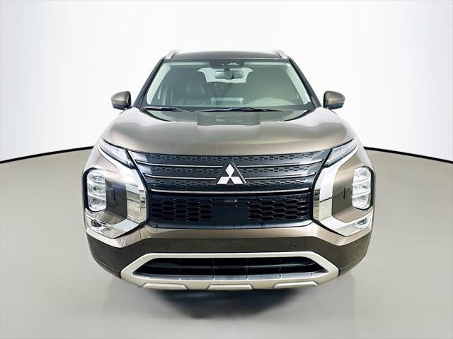 used 2023 Mitsubishi Outlander PHEV car, priced at $27,500
