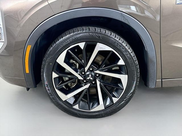 used 2023 Mitsubishi Outlander PHEV car, priced at $27,500