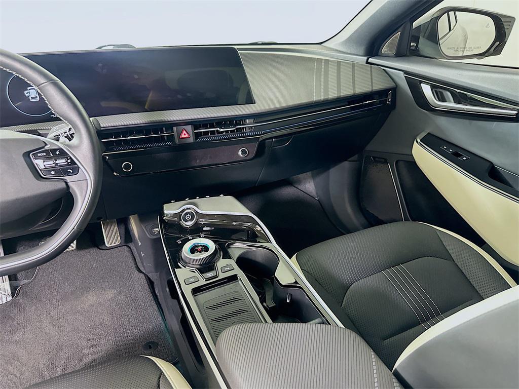 used 2024 Kia EV6 car, priced at $34,300