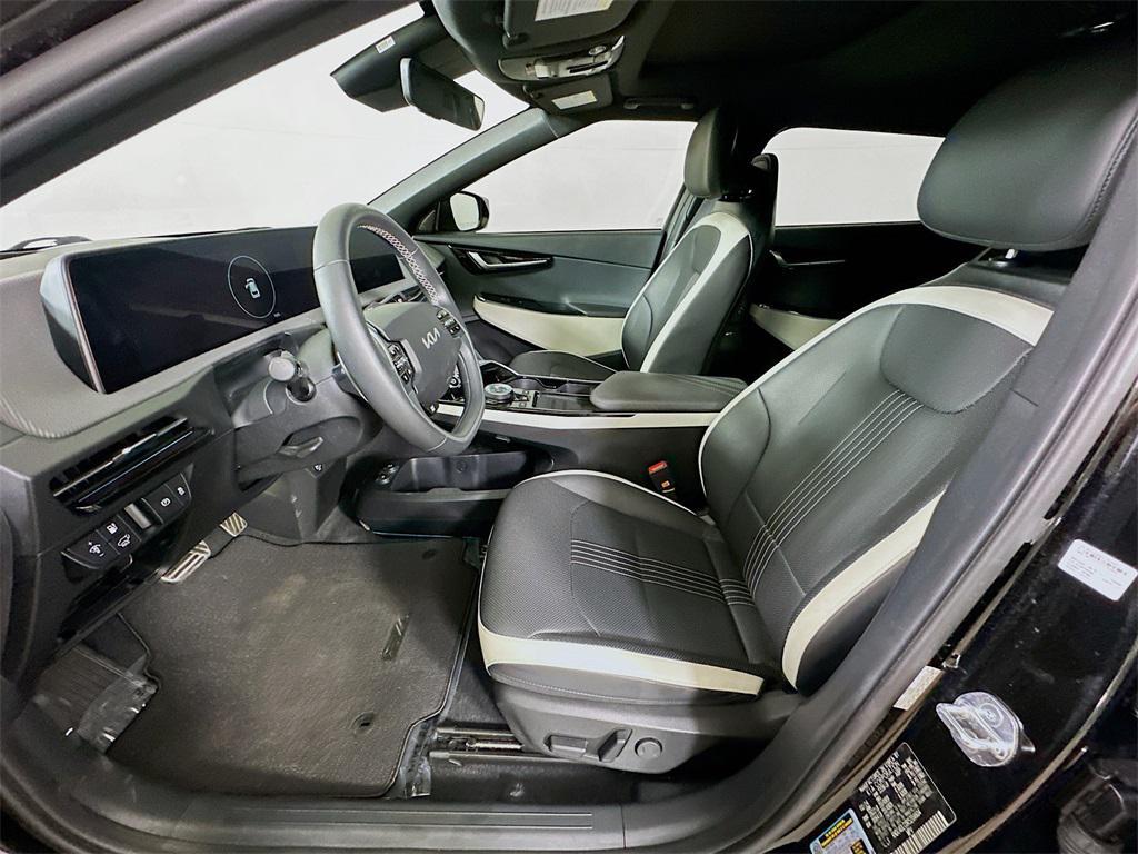 used 2024 Kia EV6 car, priced at $34,300