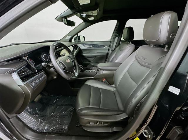 used 2022 Cadillac XT6 car, priced at $32,898