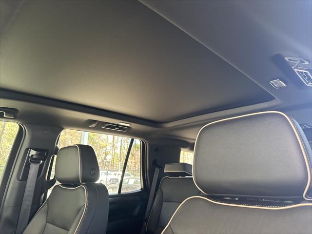 used 2022 GMC Yukon car, priced at $50,944