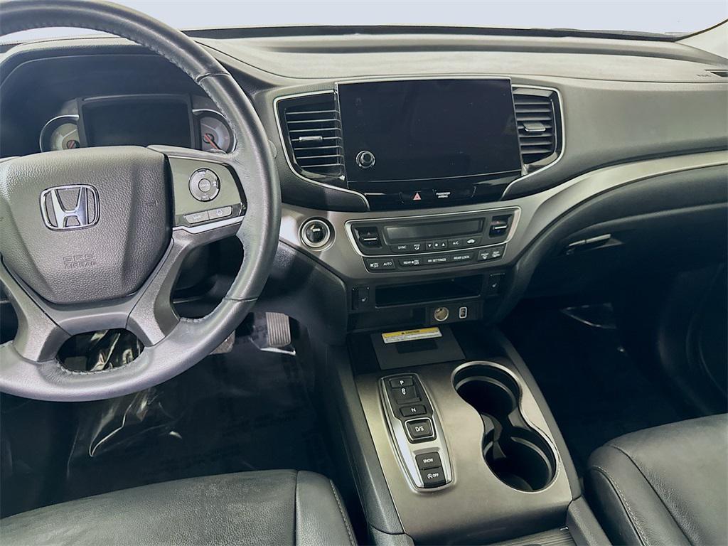 used 2022 Honda Pilot car, priced at $24,200