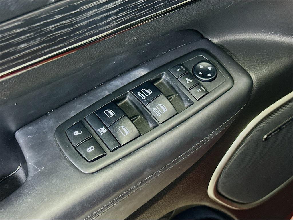 used 2019 Jeep Grand Cherokee car, priced at $24,608