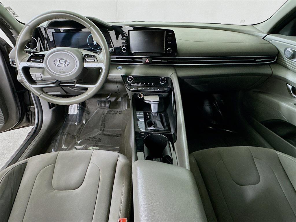 used 2022 Hyundai Elantra car, priced at $15,377