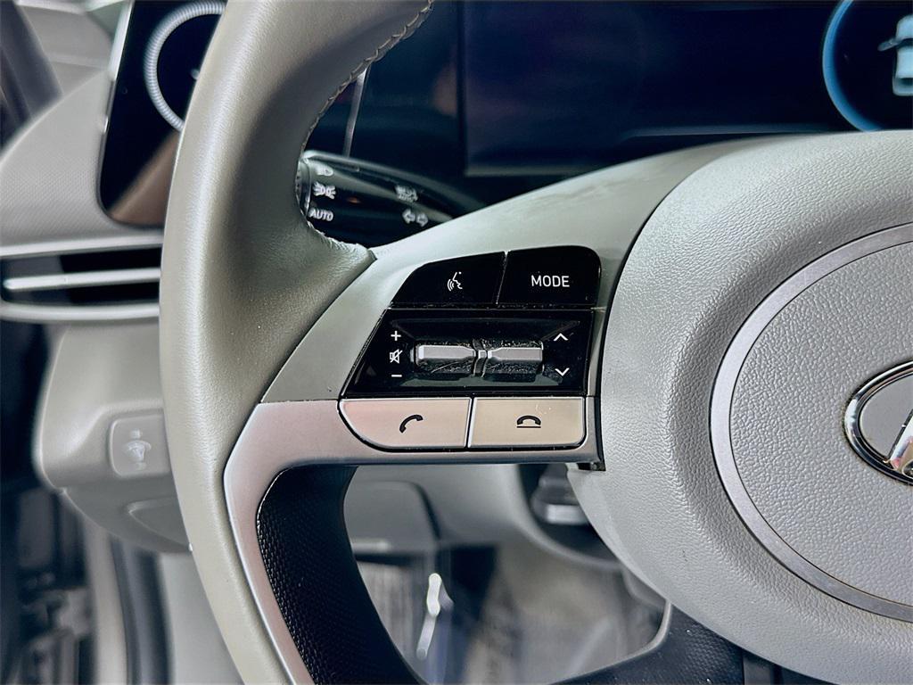 used 2022 Hyundai Elantra car, priced at $15,377