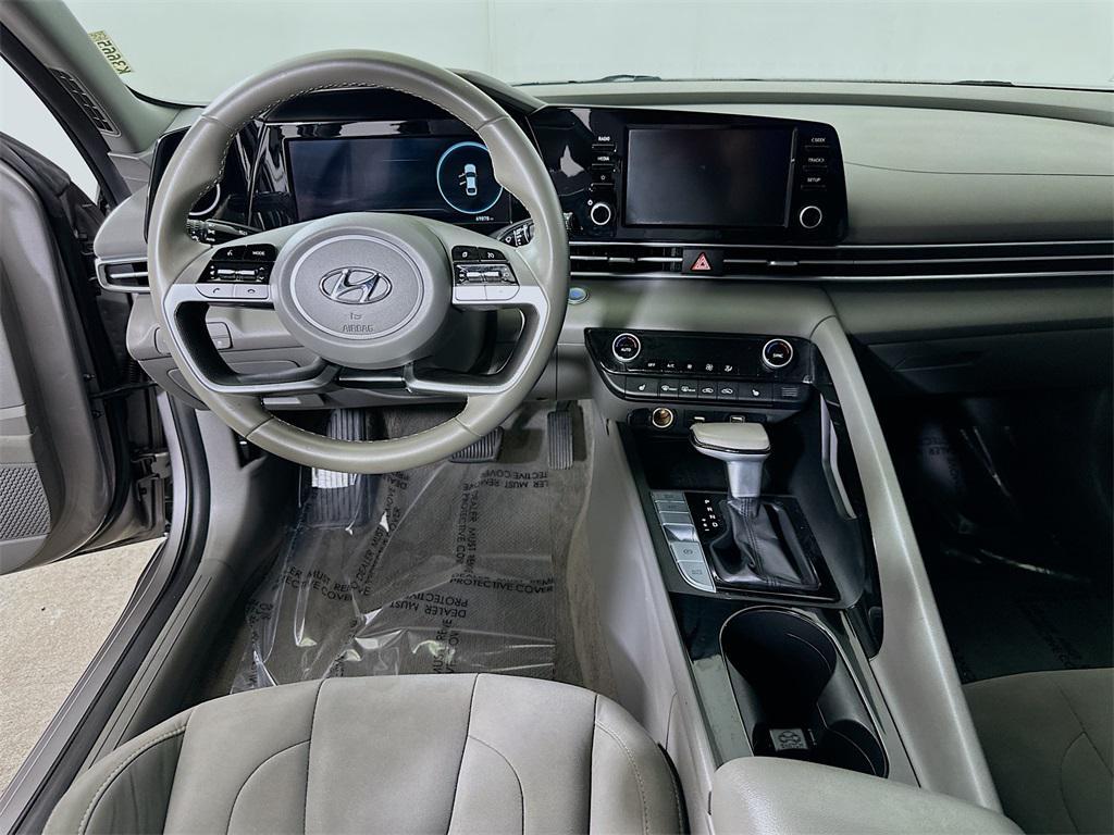 used 2022 Hyundai Elantra car, priced at $15,377
