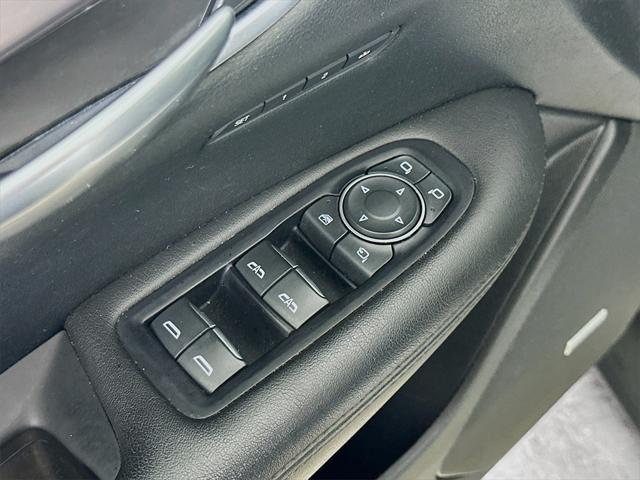 used 2019 Cadillac XT5 car, priced at $20,722
