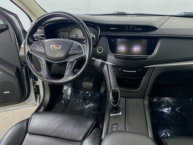 used 2019 Cadillac XT5 car, priced at $20,722