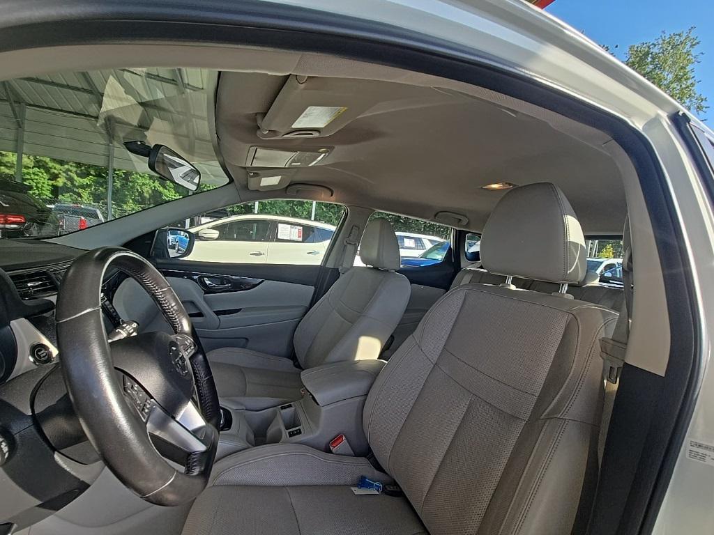 used 2018 Nissan Rogue Sport car, priced at $15,399