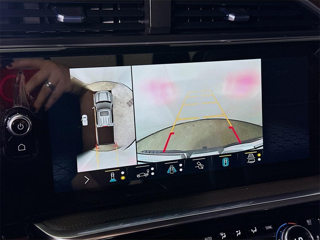 used 2022 GMC Sierra 1500 car, priced at $45,377