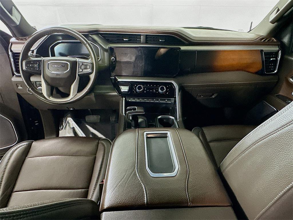 used 2022 GMC Sierra 1500 car, priced at $45,377