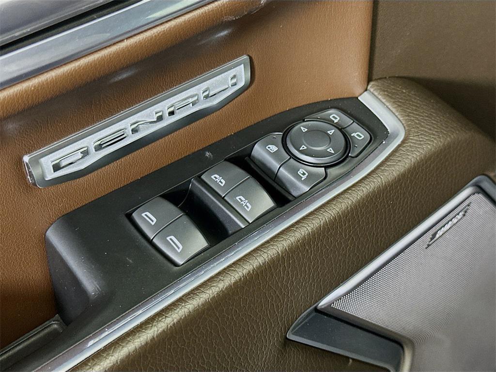 used 2022 GMC Sierra 1500 car, priced at $45,377