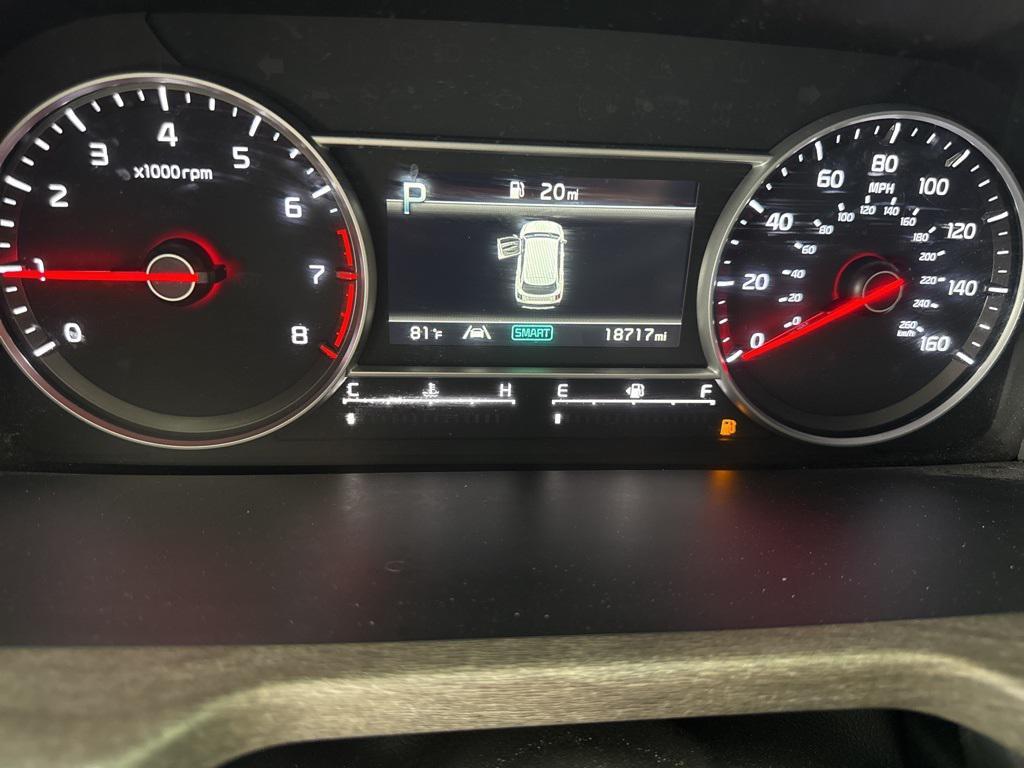 used 2023 Kia Sorento car, priced at $31,464