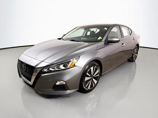 used 2022 Nissan Altima car, priced at $17,299