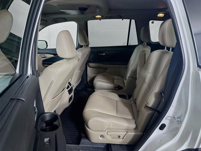 used 2021 Honda Pilot car, priced at $30,533